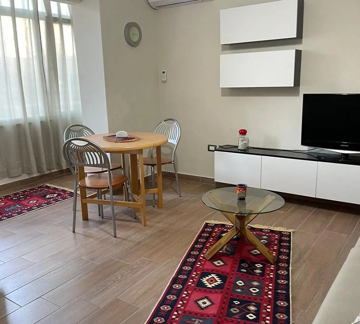 Ilo'S Apartmant Apartment Tirana 0*,  Albania